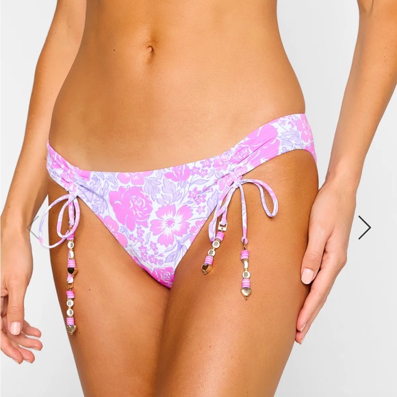 Beachside bunny swim - Size medium - $120 on sale asking 100 - Picture 3 of 6